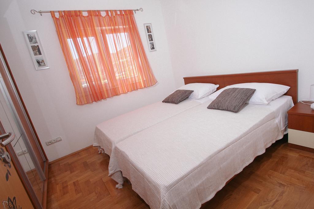 Apartman Dominik Trogir Buitenkant foto