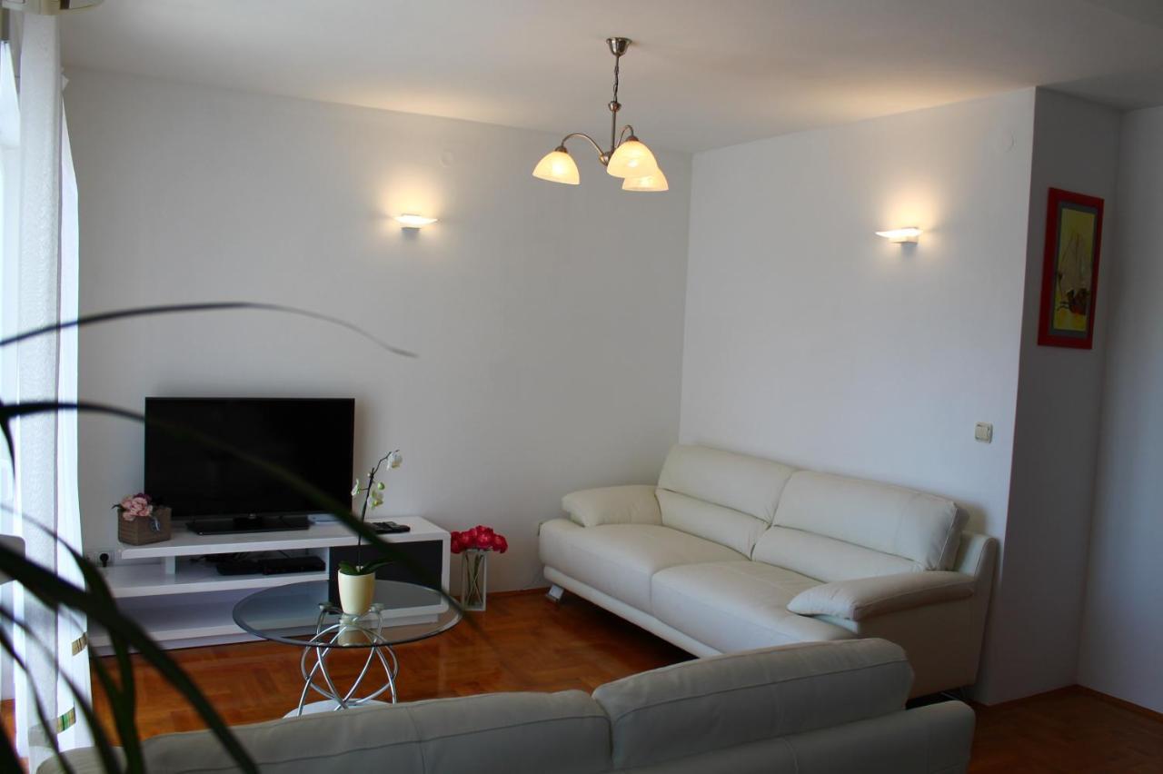 Apartman Dominik Trogir Buitenkant foto